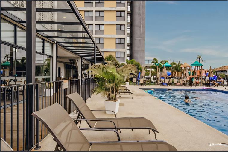Quarto Hotel Beto Carrero Penha מראה חיצוני תמונה
